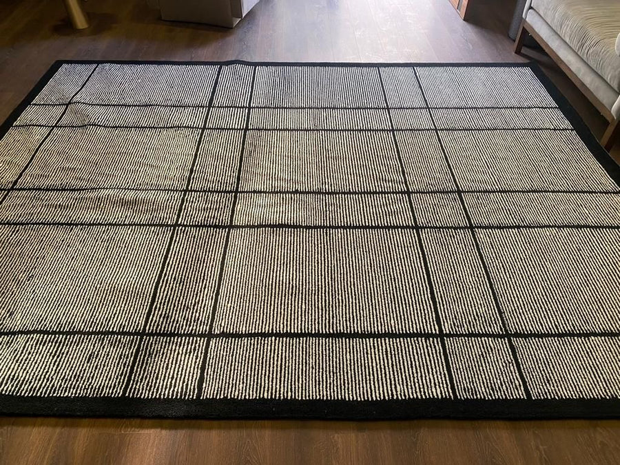 lineaer black