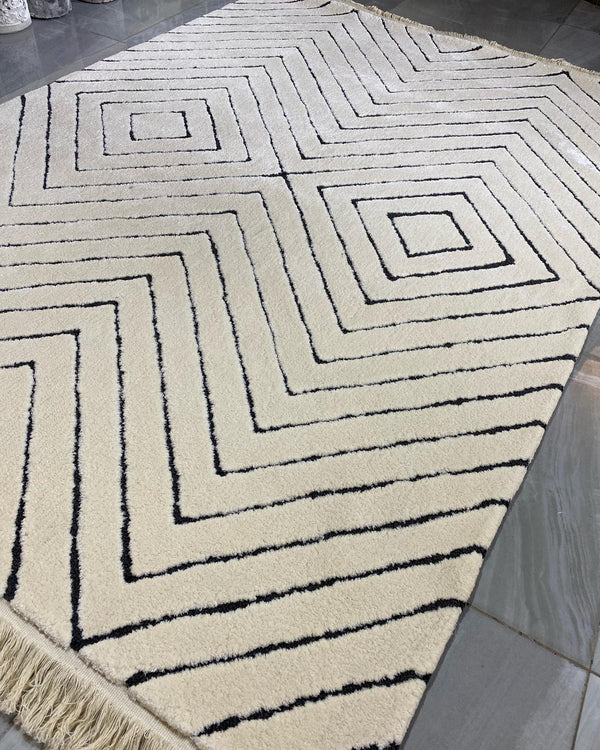 diamond handtufted