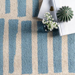 handtufted shifted lines
