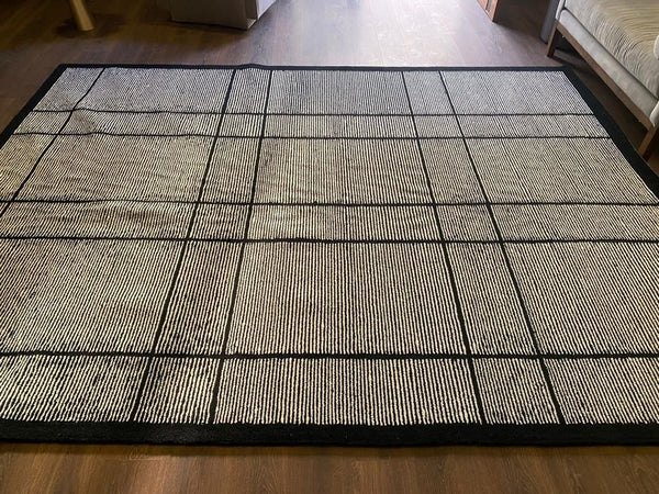 lineaer black