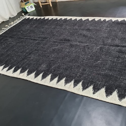 sooli boarder kilim