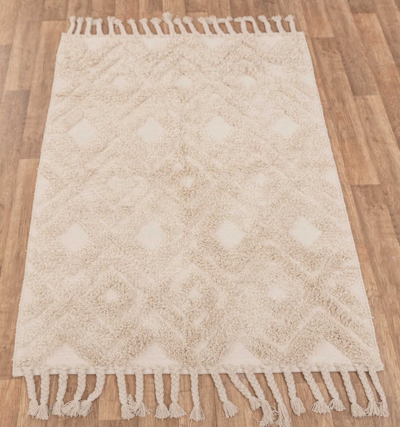 trellis kilim