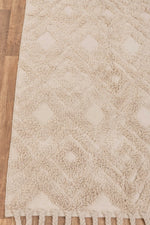 trellis kilim